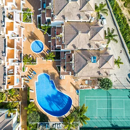 Margarida - Ping Pong Table Apartment Albufeira