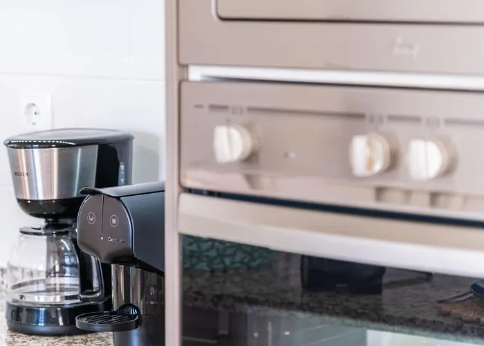 Margarida - Ping Pong Table Albufeira