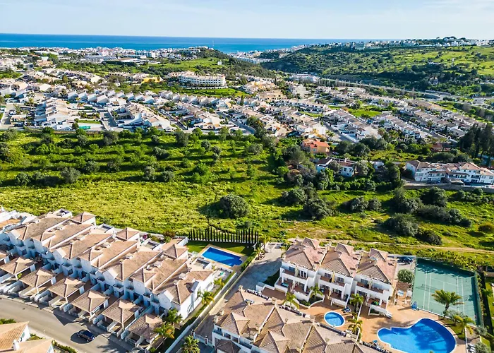 Margarida - Ping Pong Table Апартаменти *